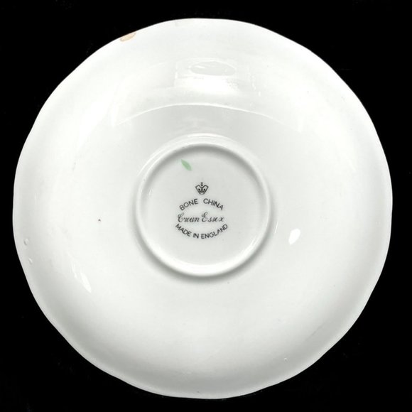 Vintage 1950s Crown Essex England Cottage Fine Bone China Teacup and Saucer Set - Picture 3 of 10